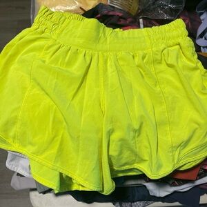 Lululemon Hotty Hot size 4 Neon Yellow Women's Shorts